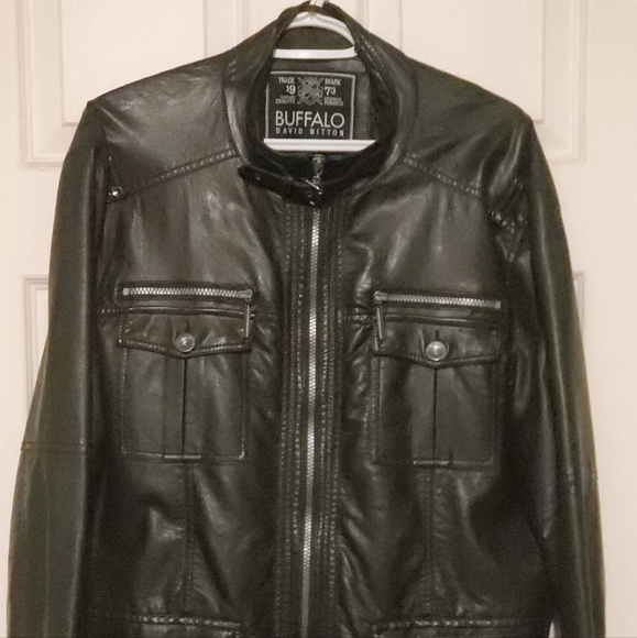 Casual black jacket - Picture 1 of 3